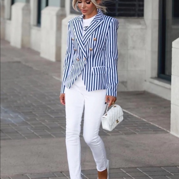 NWT Yatch Club Blue and White Blazer. - Picture 4 of 5